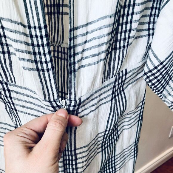 F21 Contemporary/ Gingham dress with Kimono open- slit sleeves & Open Back/ Sz S - Picture 6 of 8